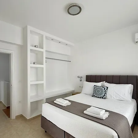 Marina - Glystra Kiotari