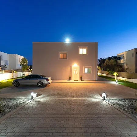 Marina - Glystra Villa *